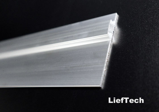 Pipa Profil Aluminium dengan pemasangan sekrup tepi tahan