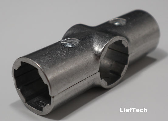 6063 T5 Aluminium Alloy Cross Pipe Joint Mudah perakitan permukaan teroksidasi